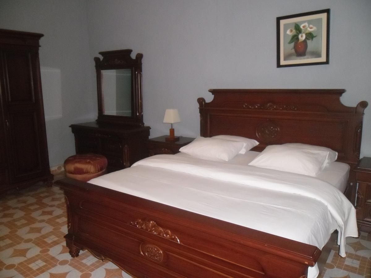 Hotel Vivi Palace Matadi Eksteriør billede